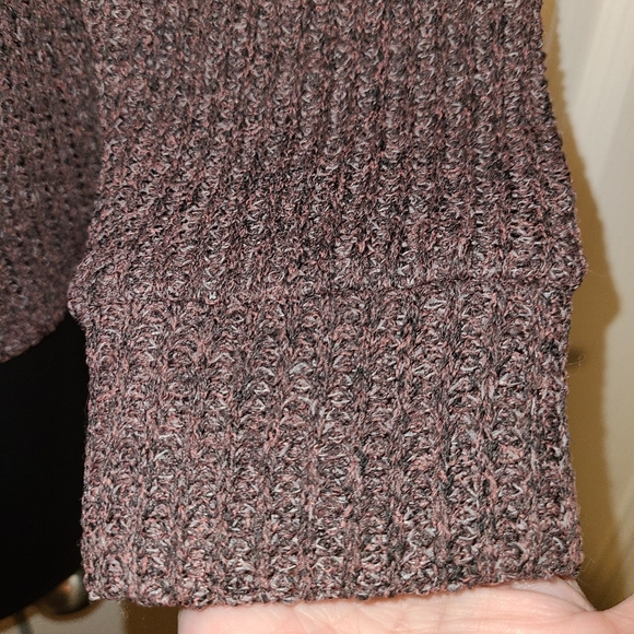 NEW LIST🍁- NWT L.I.F.E Sweater Mauve & Grey Sz L - Picture 5 of 8